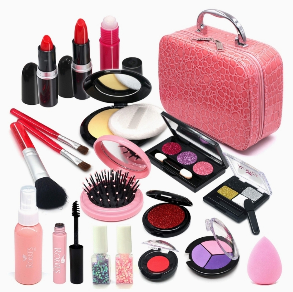 Shimmer & Sparkle Makeup Kit. The items inside the Kit may vary